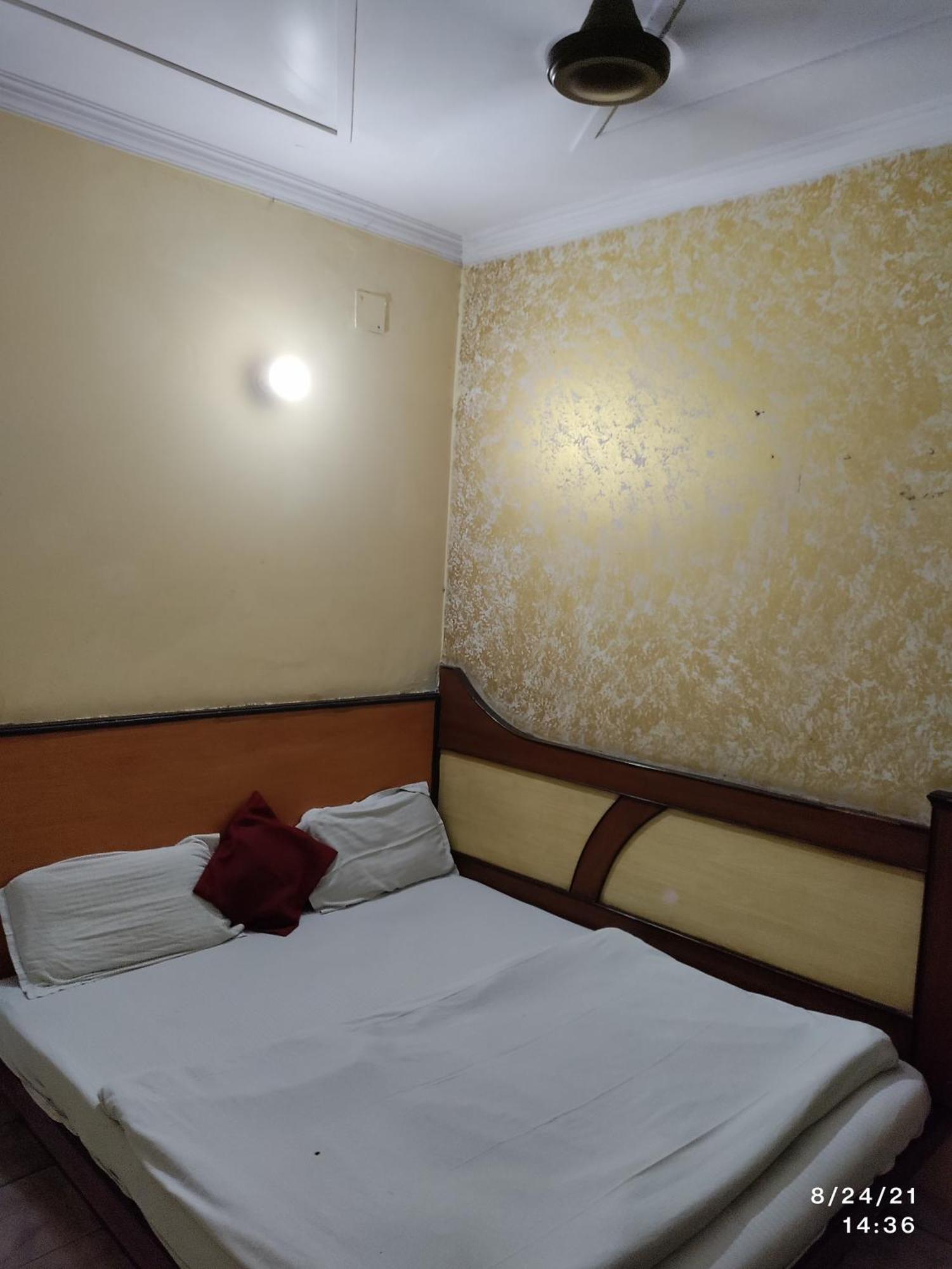 Hotel O Anchal Dx New Delhi Luaran gambar